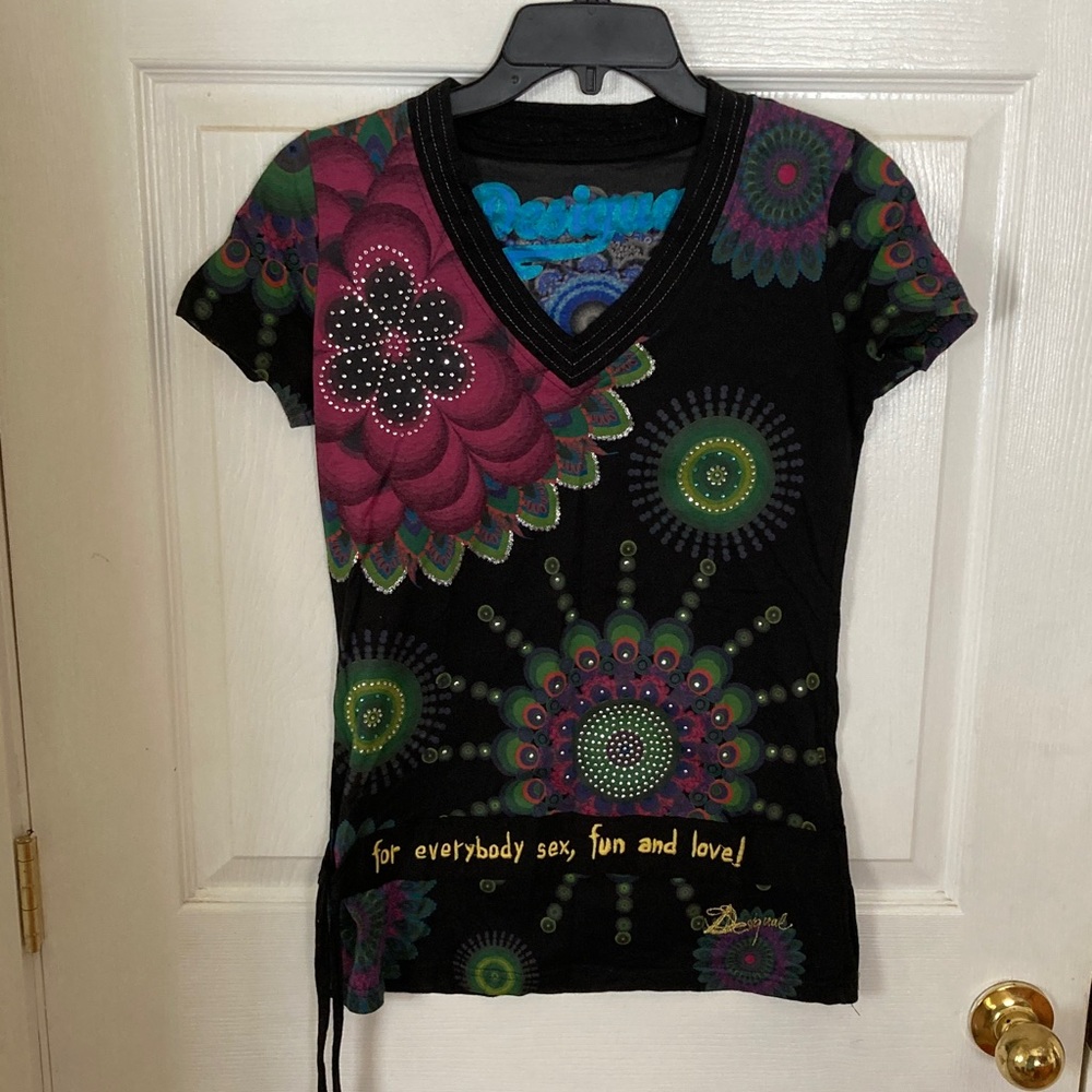 Desigual Black and Pink Graphic Short Sleeve Top